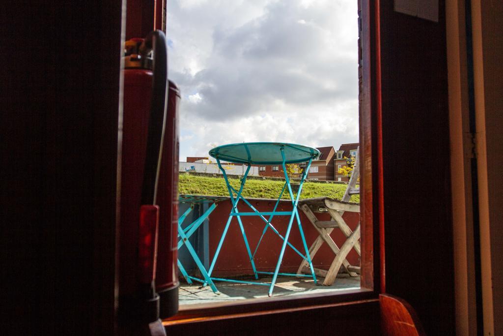B&B B³ Boat Gent Exterior foto